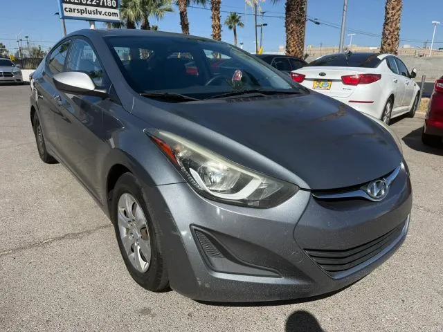 2016 Hyundai Elantra SE Sedan 4D