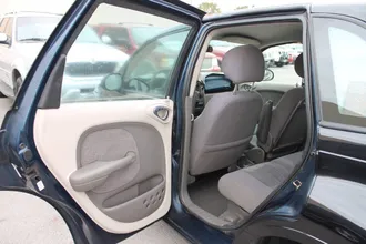 PT Cruiser 26