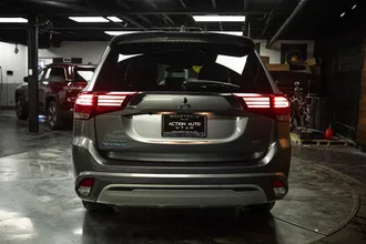 2022 MITSUBISHI OUTLANDER PHEV photo 6