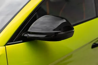 2025 Lamborghini Urus photo 6