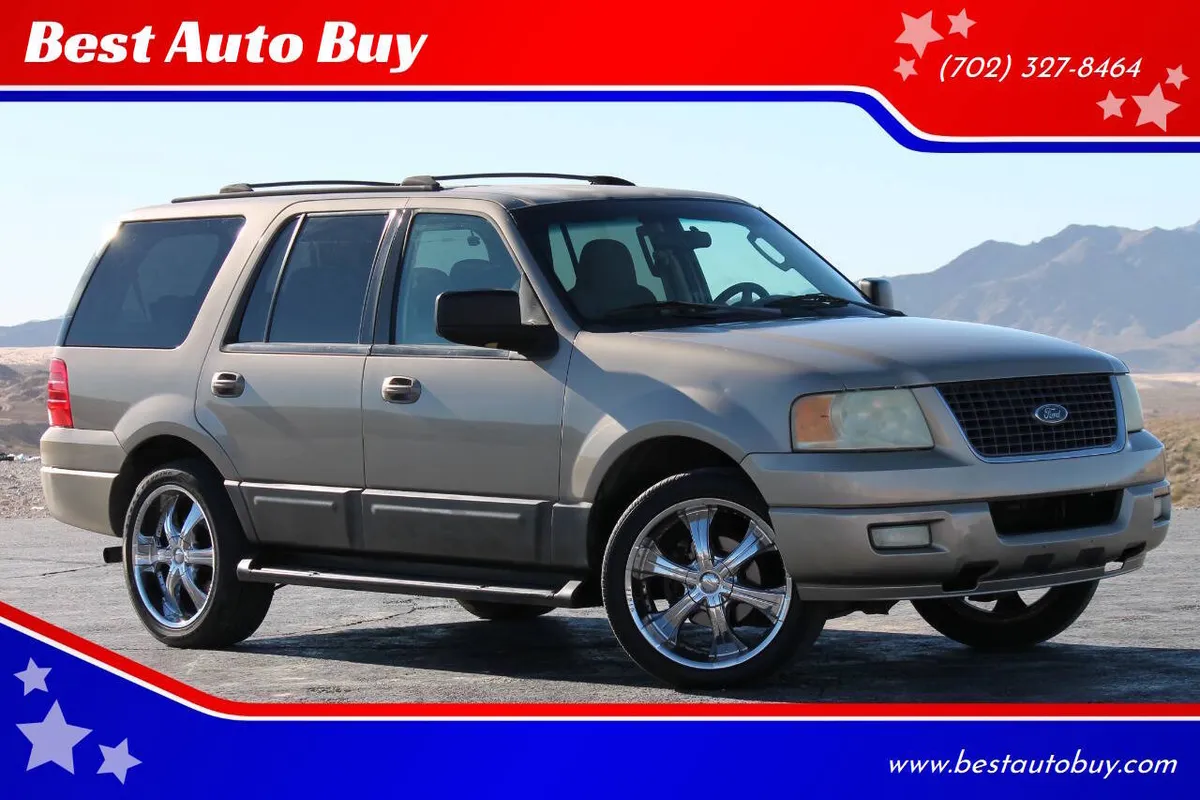 2003 Ford Expedition XLT 4dr SUV