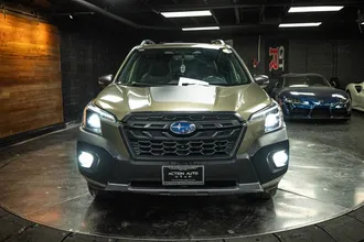 2022 SUBARU FORESTER photo 4