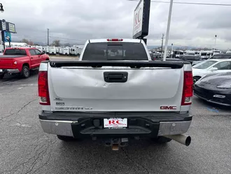 2011 GMC Sierra 2500HD photo 6