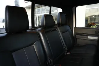 SUPER DUTY F-250 SRW 32