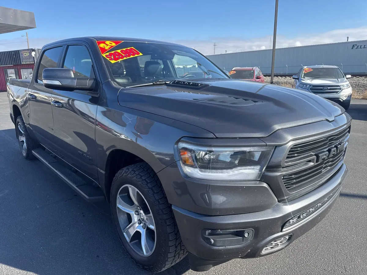 2020 RAM 1500 Rebel 4x4 4dr Crew Cab 5.6 ft. SB Pickup