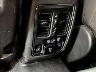 Grand Cherokee Limited 25