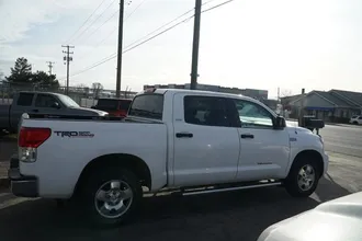 Tundra CrewMax 14