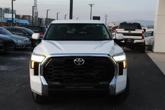 2024 TOYOTA TUNDRA photo 3