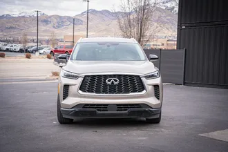 2023 INFINITI QX60 photo 2