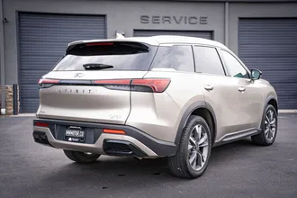 2023 INFINITI QX60 photo 7