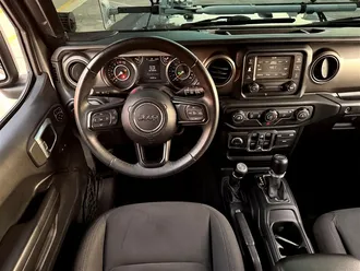 Wrangler Unlimited Sport S 11