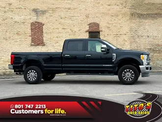 2019 Ford F350 Super Duty Crew Cab photo 3