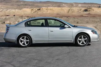 Altima 8
