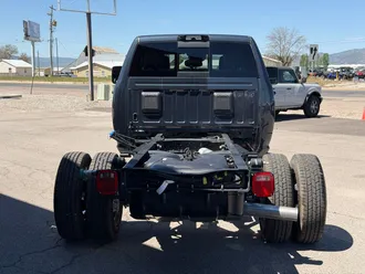 2026 Ram 3500 photo 6