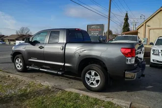 Tundra Double Cab 7