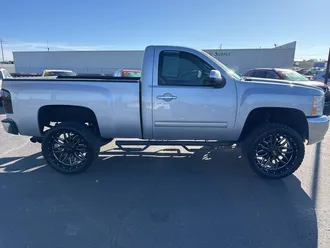 2012 Chevrolet Silverado 1500 photo 3