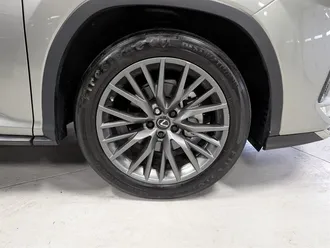 RX 350 F SPORT Handling 12