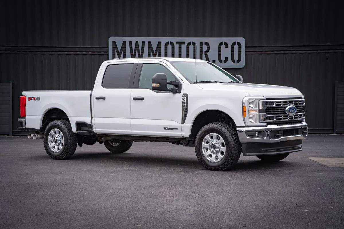 2023 Ford F-250SD XLT