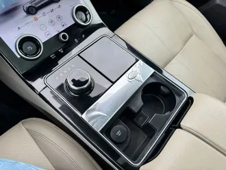 Range Rover Velar 11