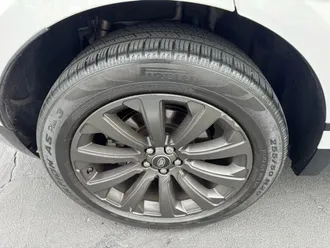 Range Rover Velar 38