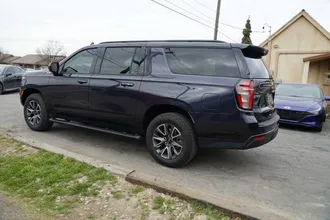 Suburban 5