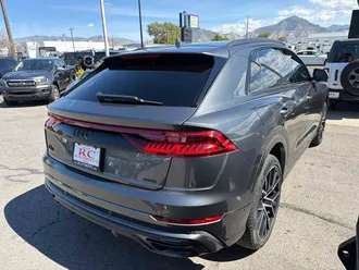 2019 Audi Q8 photo 5
