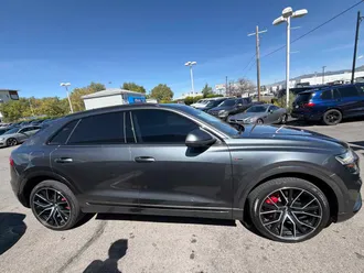 2019 Audi Q8 photo 6