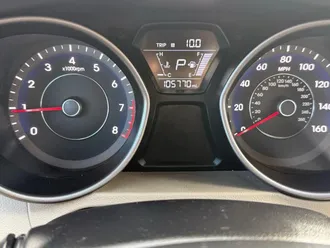 Elantra 12