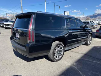 2019 Cadillac Escalade ESV photo 5