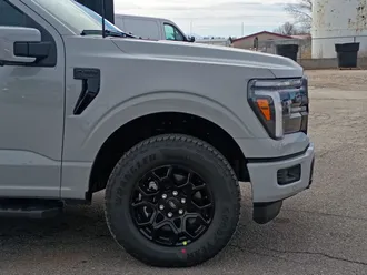 2026 Ford F-150 photo 4