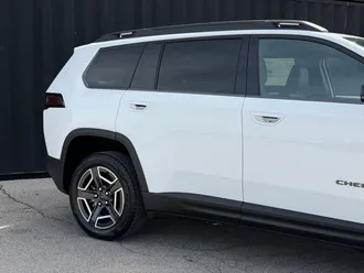2026 Jeep Cherokee photo 5