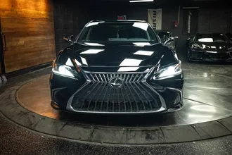 2023 LEXUS ES photo 4