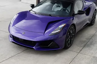 2026 Lotus Emira photo 5