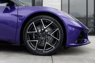 2026 Lotus Emira photo 6