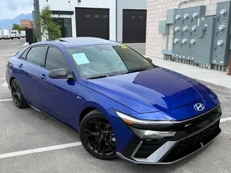 2024 Hyundai Elantra photo 7