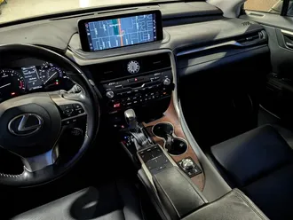 RX 350L 7-Seater 23