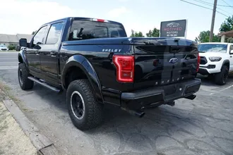 2016 Ford F150 SuperCrew Cab photo 5