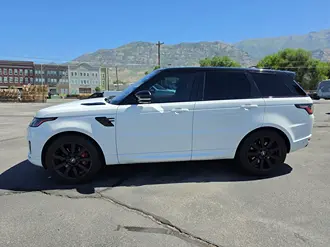 2020 Land Rover Range Rover photo 2