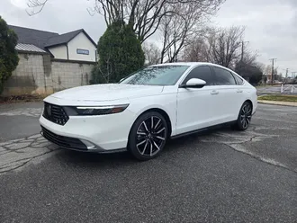 Accord Hybrid 1