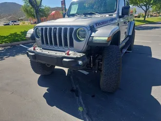 2020 Jeep Gladiator photo 4