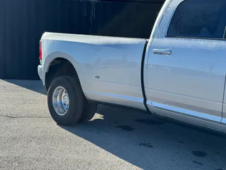 2026 Ram 3500 photo 5