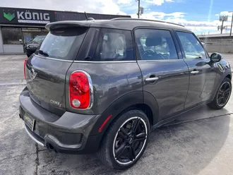 Cooper Countryman 5