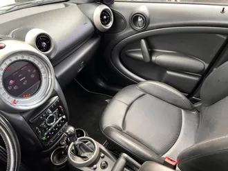 Cooper Countryman 11
