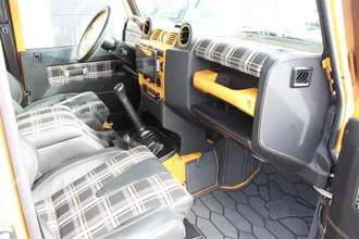 DEFENDER 11