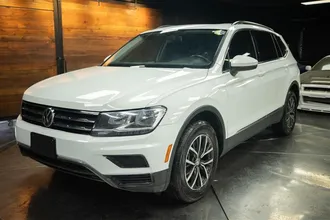 2020 VOLKSWAGEN TIGUAN photo 2