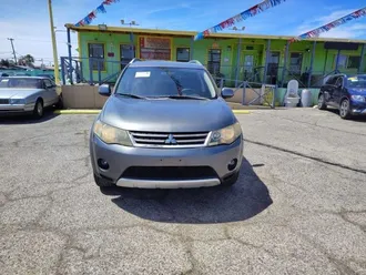 2008 Mitsubishi Outlander photo 3
