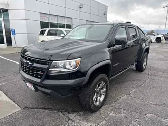 2018 Chevrolet Colorado photo 2