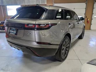 Range Rover Velar P250 R-Dynamic SE 10