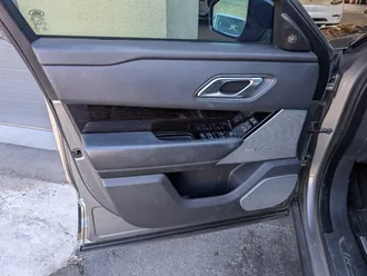 Range Rover Velar P250 R-Dynamic SE 18