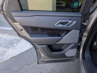 Range Rover Velar P250 R-Dynamic SE 25